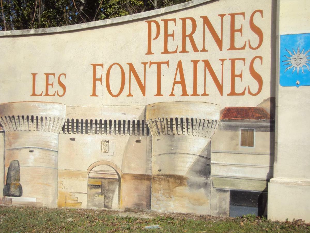 Maison D'Hotes La Douloire Pernes-les-Fontaines Exterior photo
